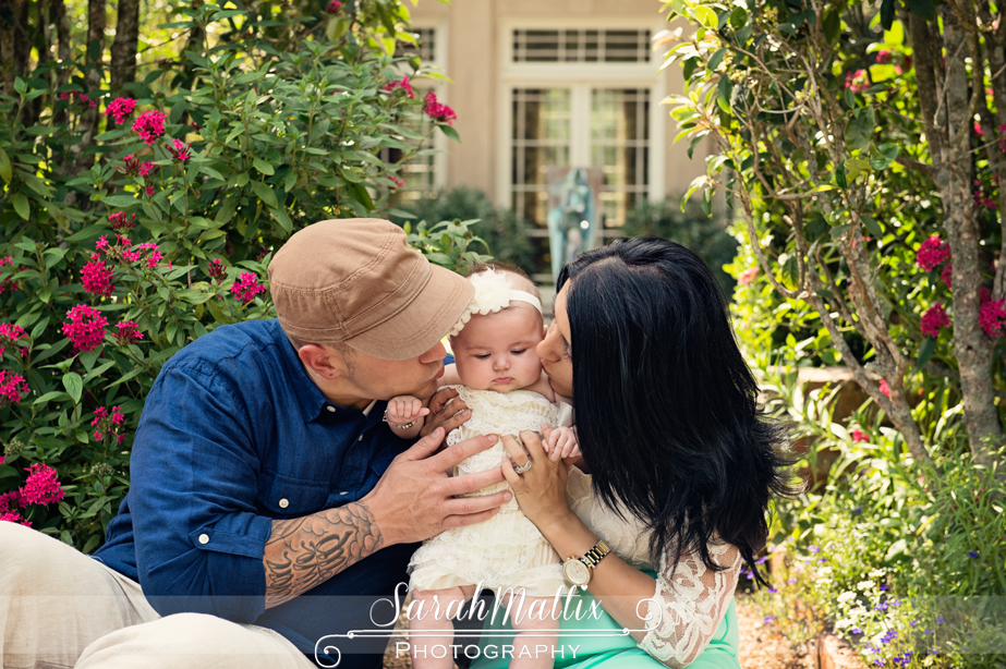  - family_session_new_orleans_longue_vue_house_and_gardens_sarah_mattix_oak_trees-4